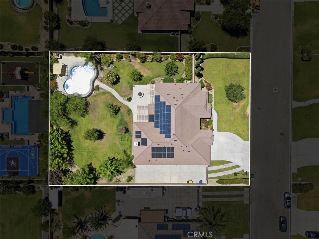 main property photo 4