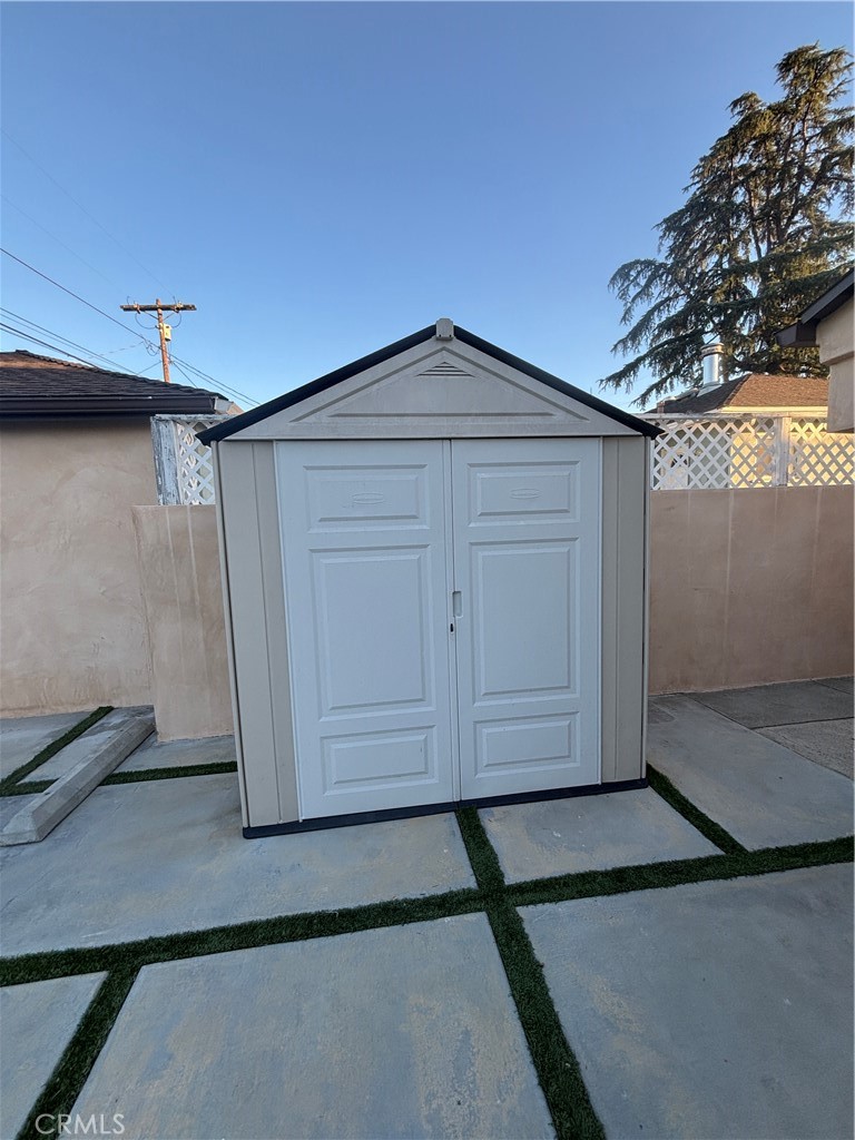 main property photo 51