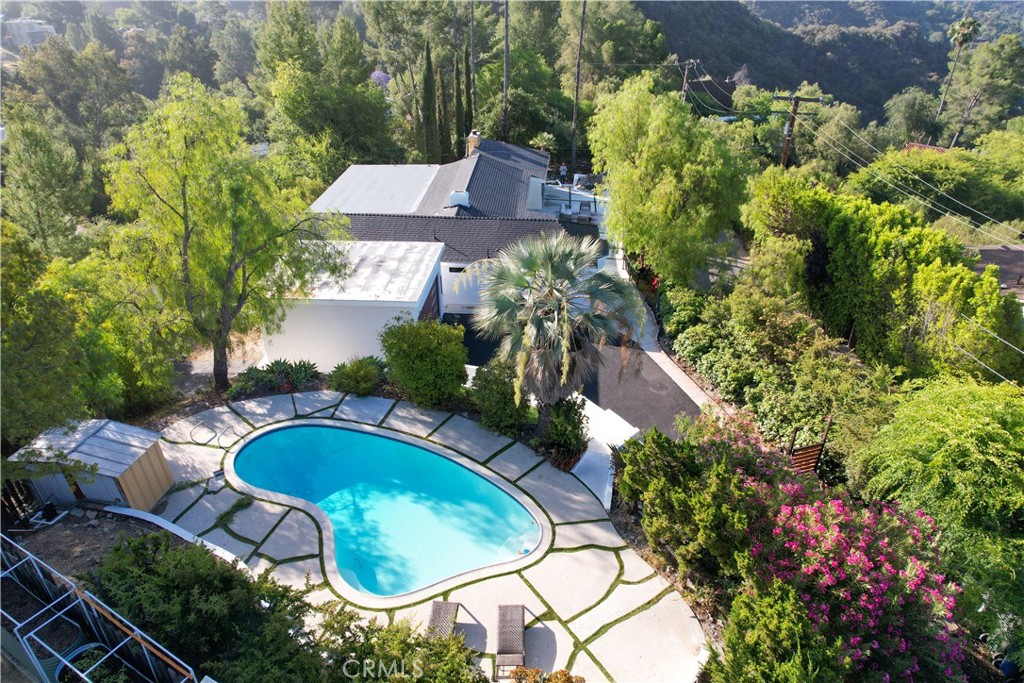main property photo 46