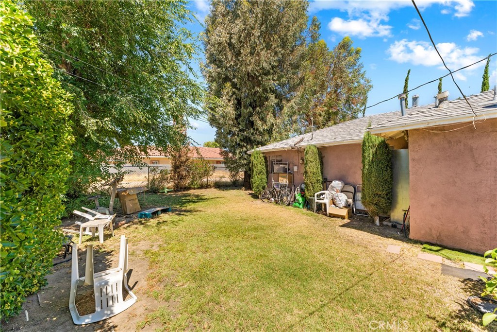 main property photo 38