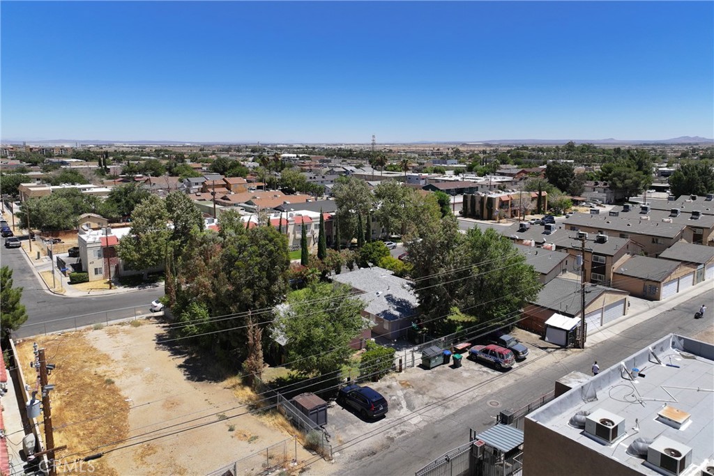 main property photo 47