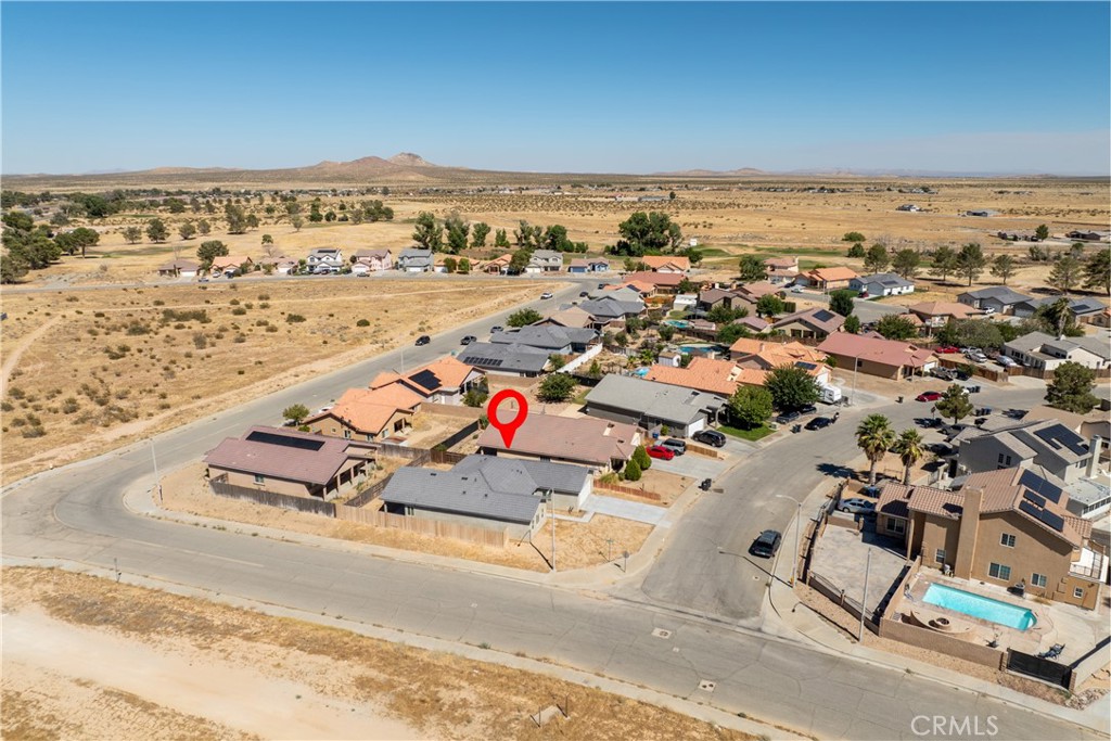 main property photo 19