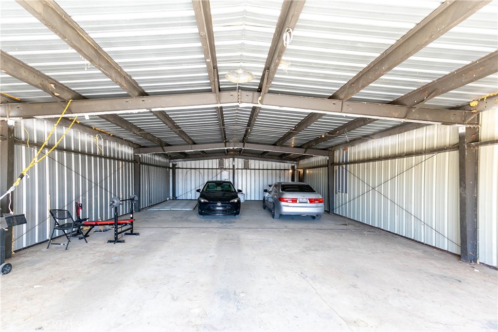 main property photo 20