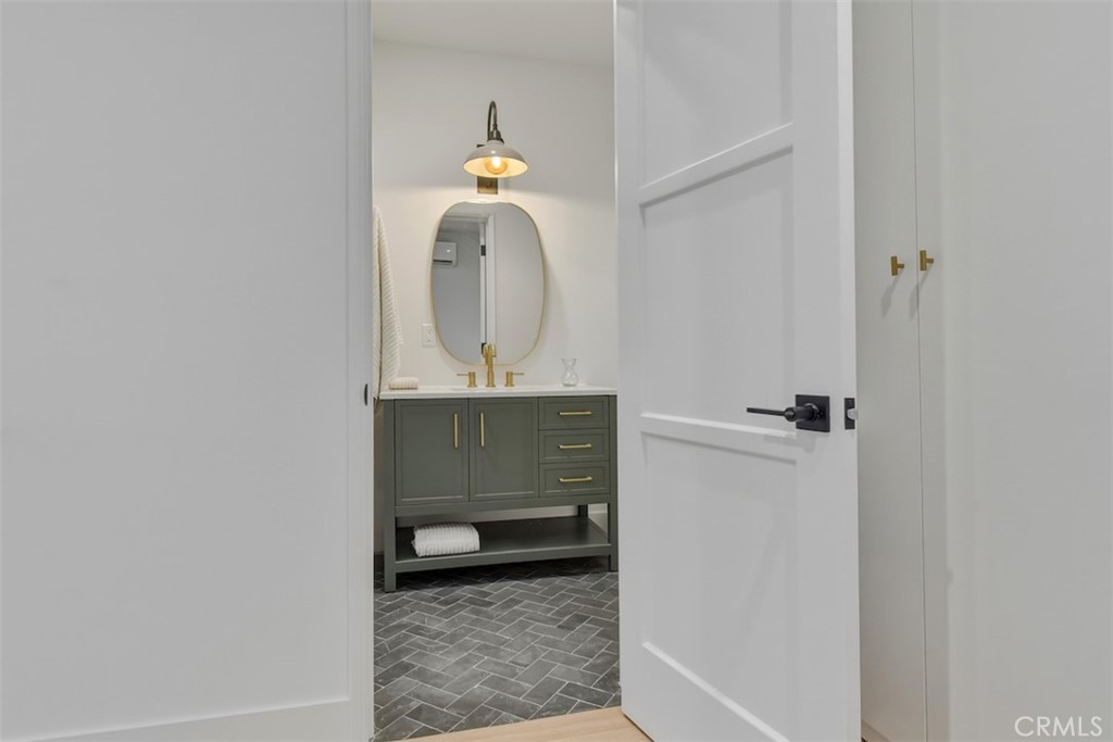 main property photo 67