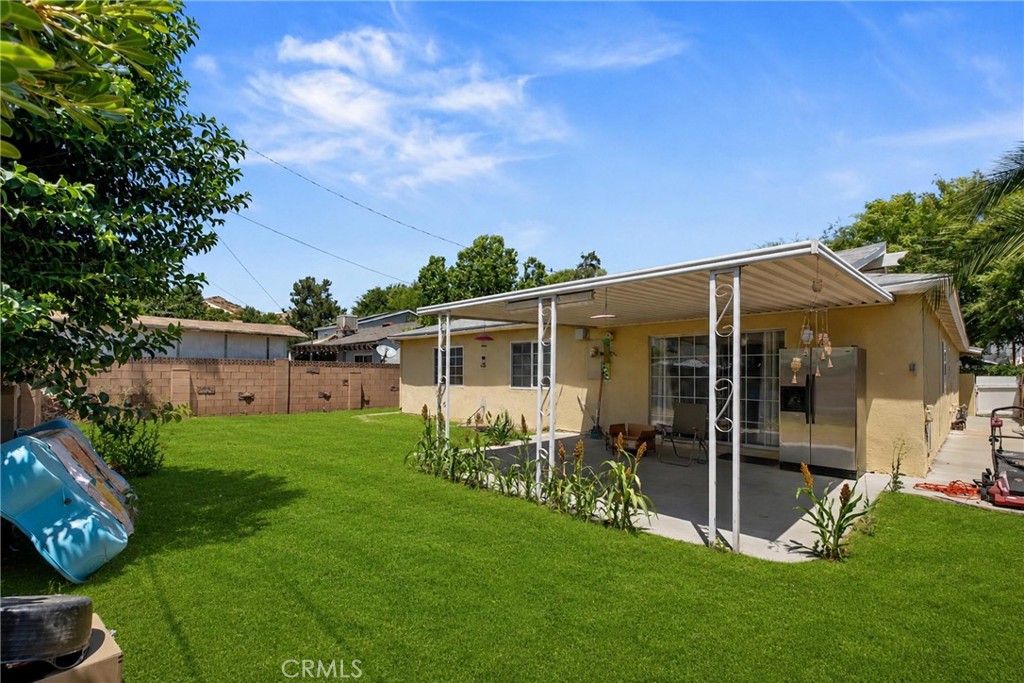 main property photo 40