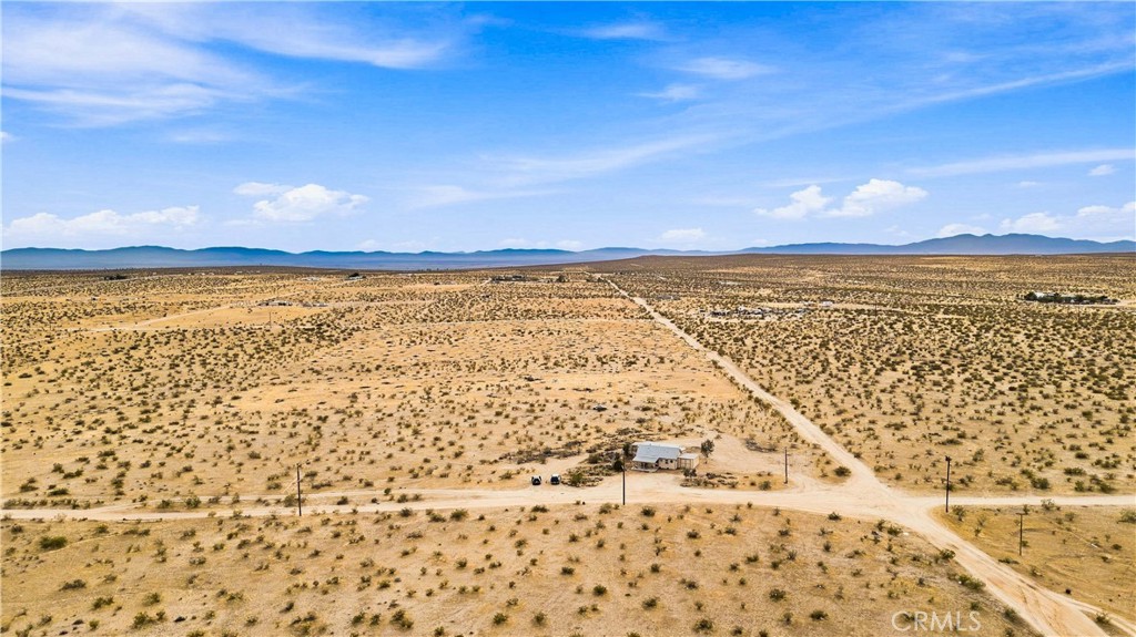 main property photo 31