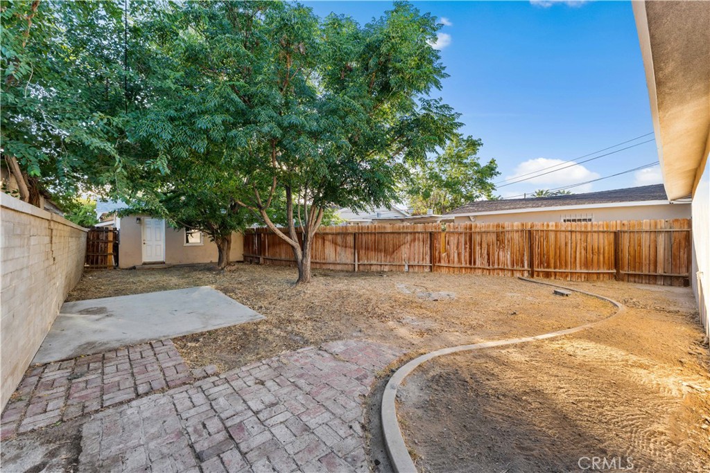 main property photo 10