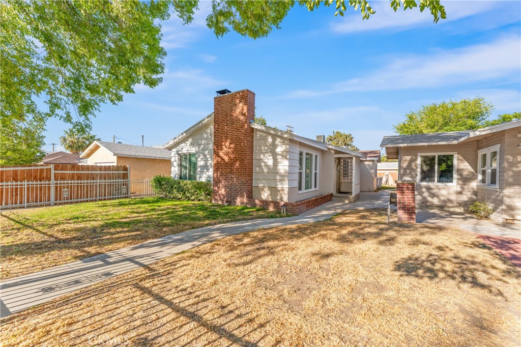 main property photo 4