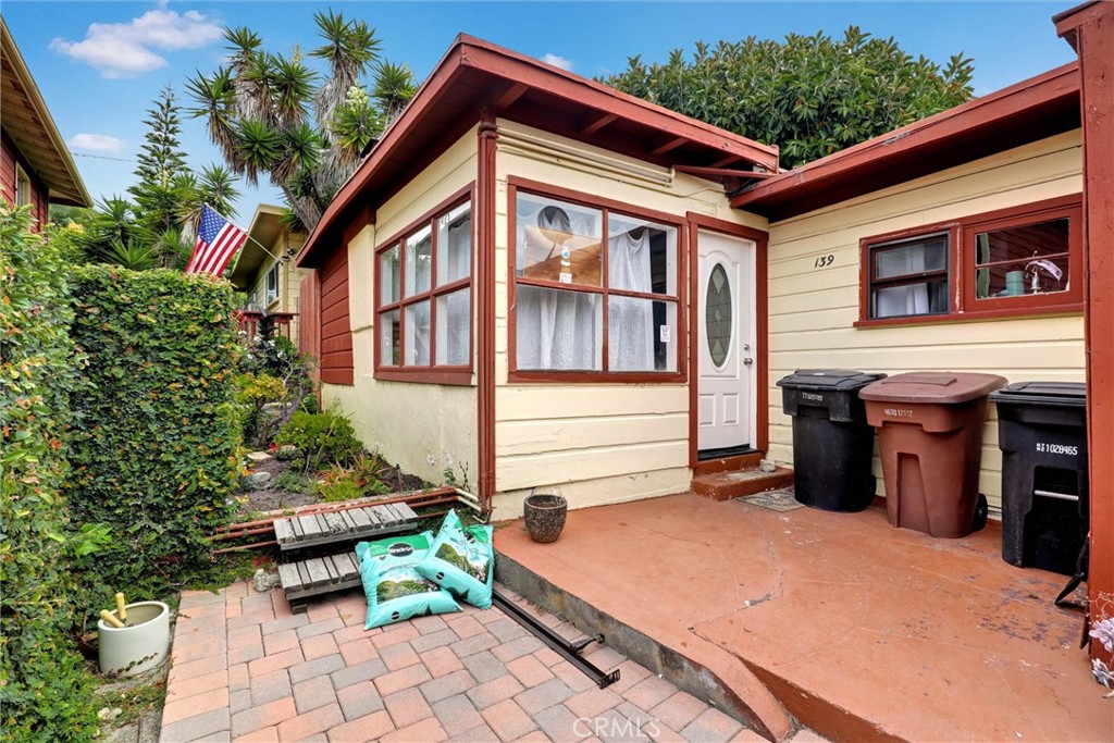 main property photo 23