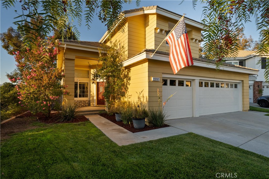 main property photo 6