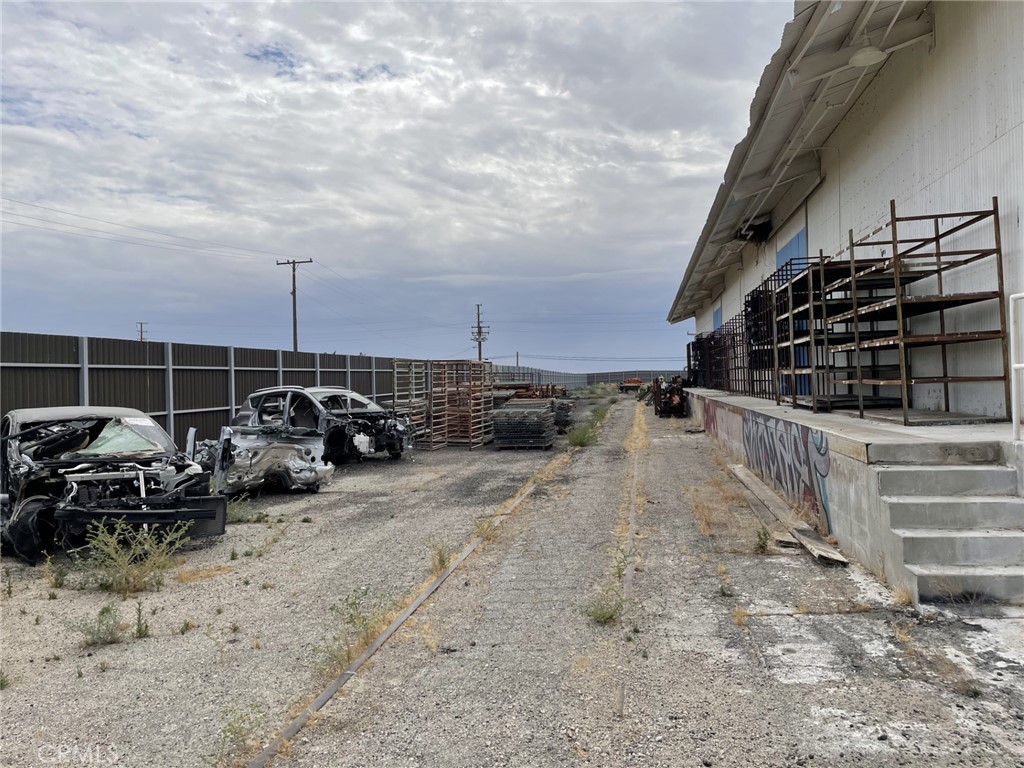 main property photo 15