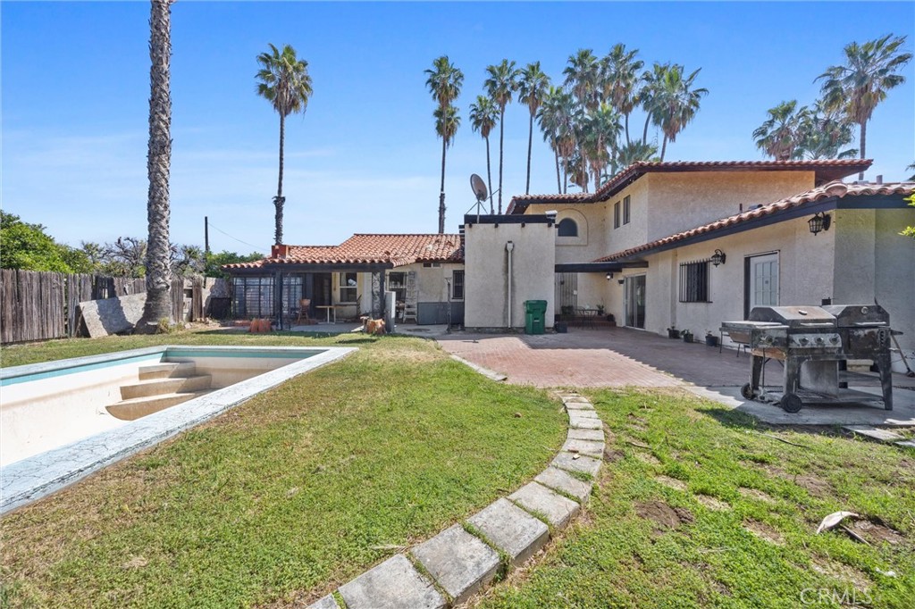 main property photo 42