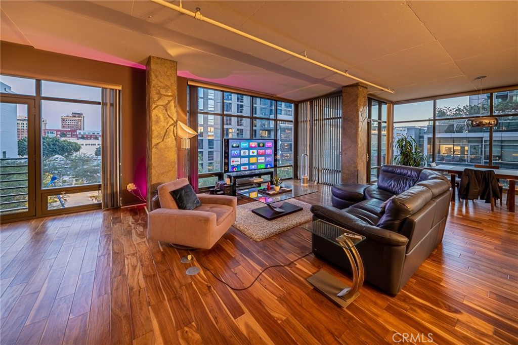 main property photo 50