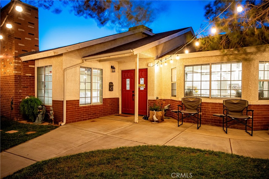 main property photo 5