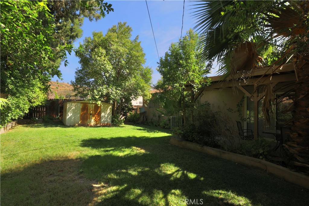 main property photo 27