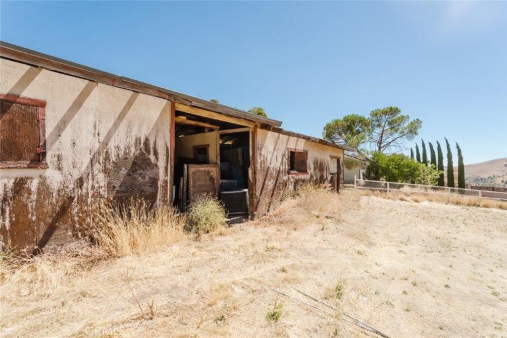 main property photo 50