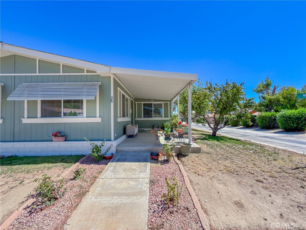 main property photo 6