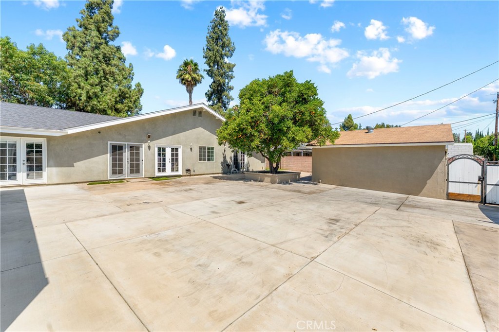 main property photo 47