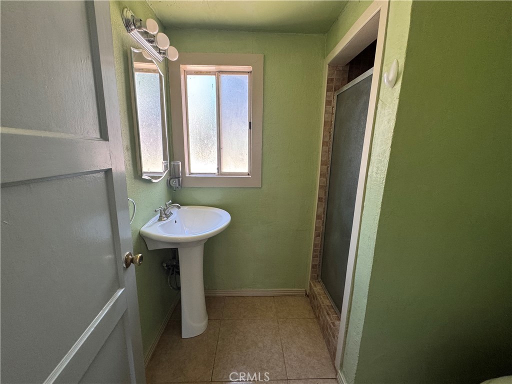 main property photo 54