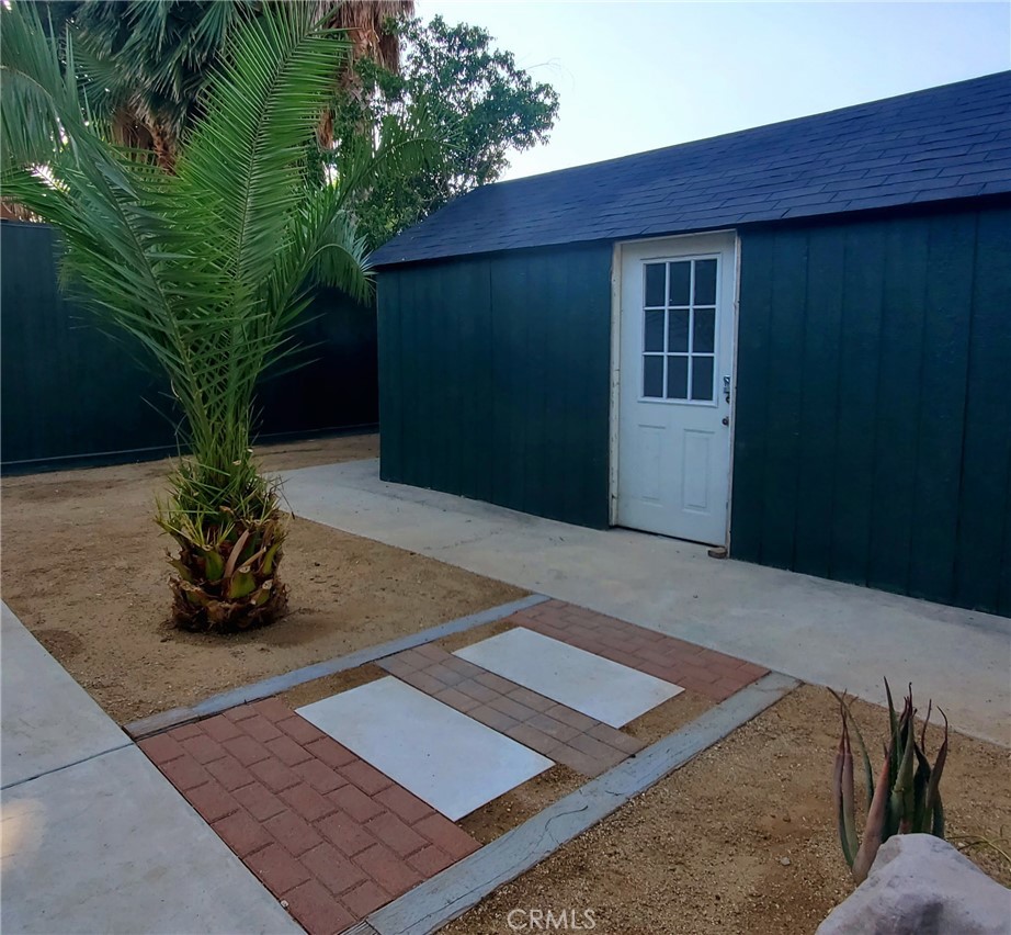 main property photo 7