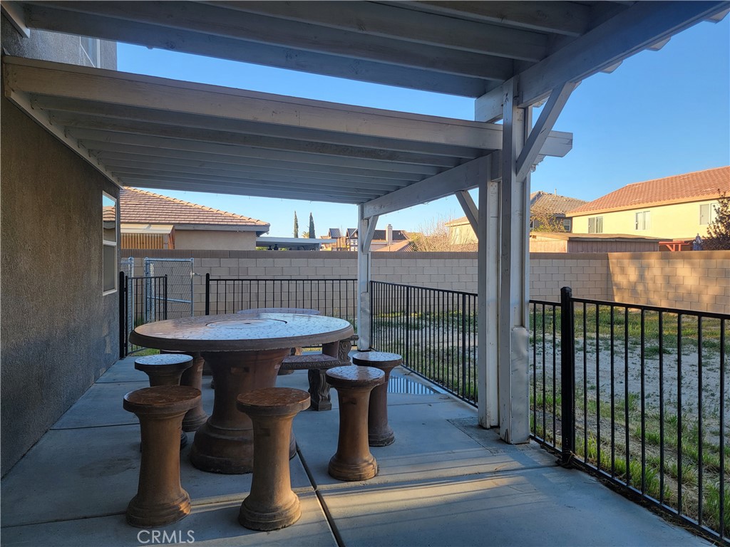 main property photo 12