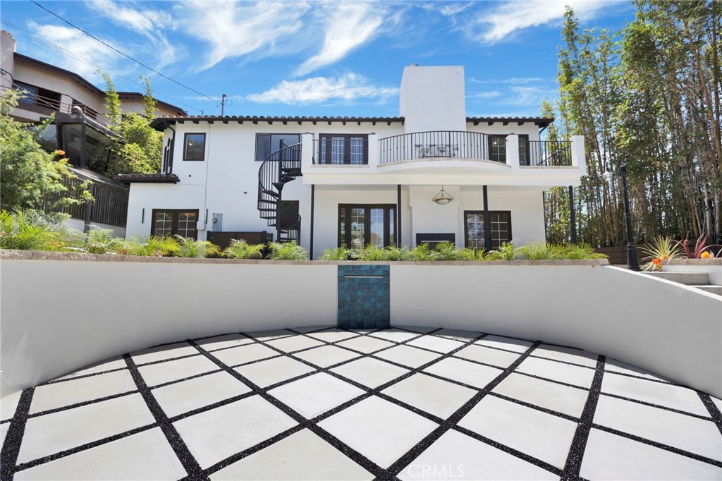main property photo 57