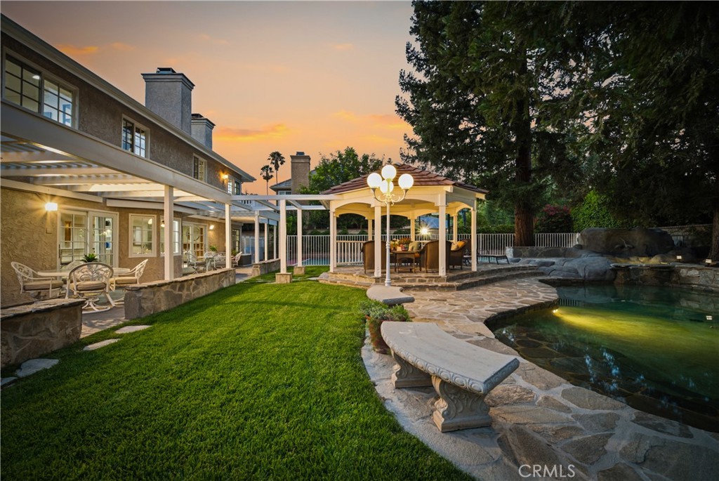 main property photo 35