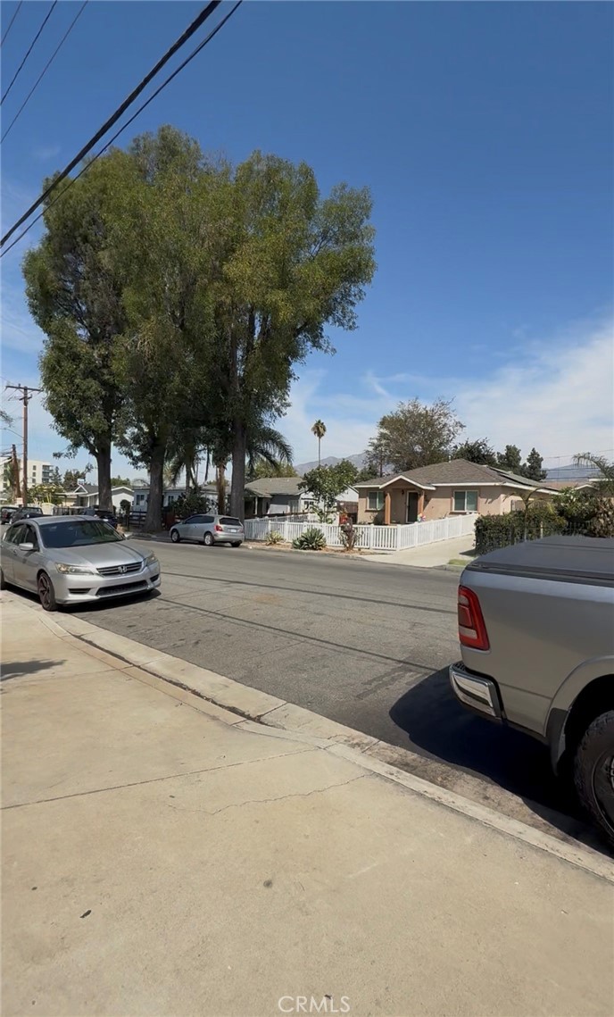 main property photo 41