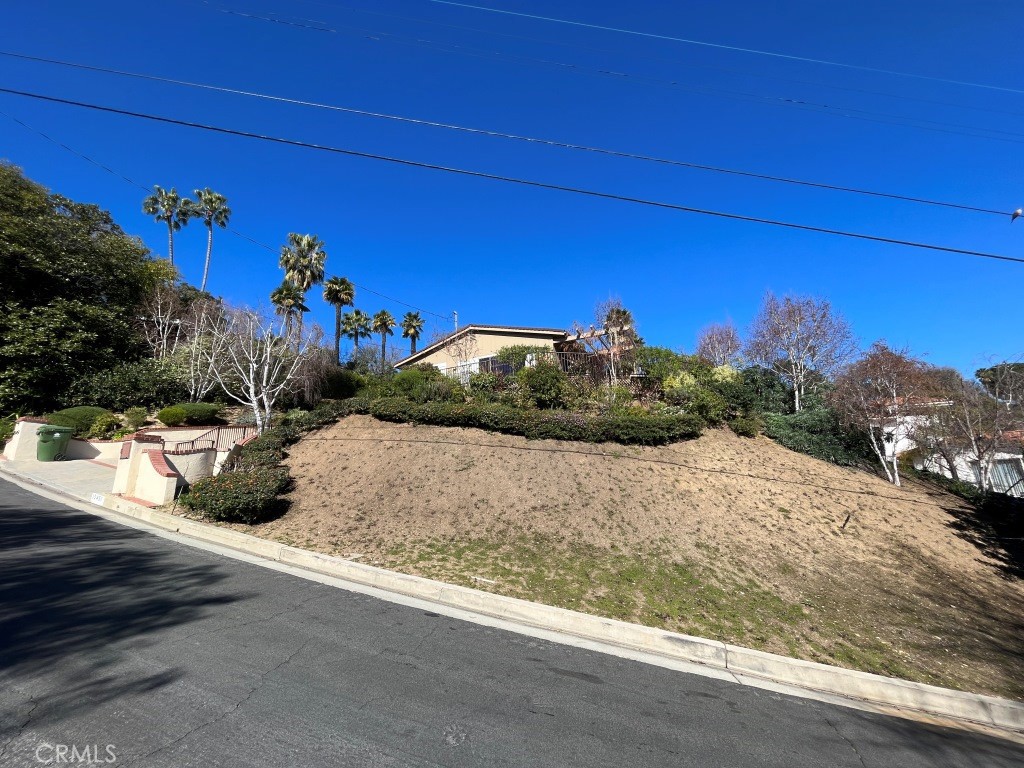 main property photo 26
