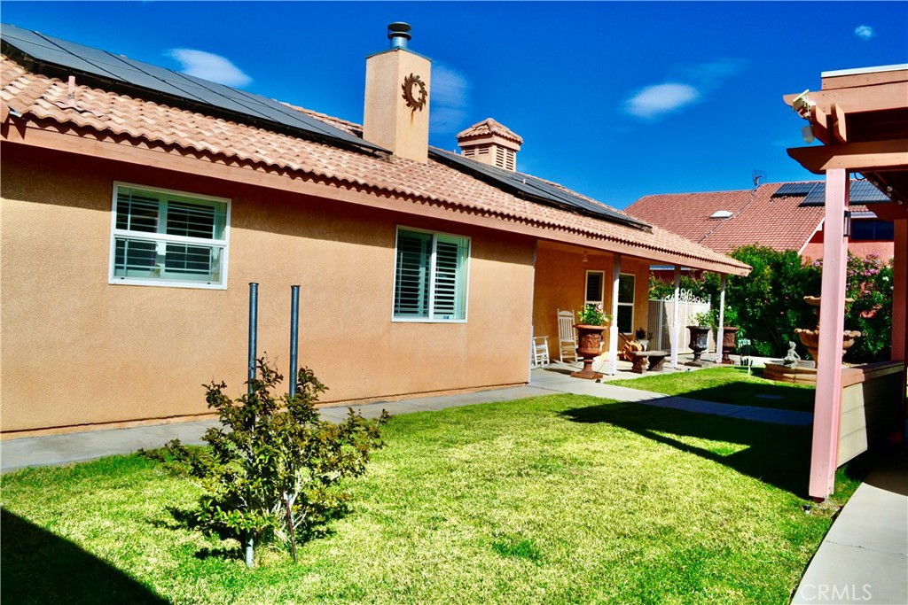 main property photo 4