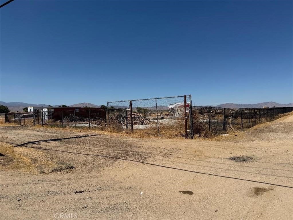 main property photo 12