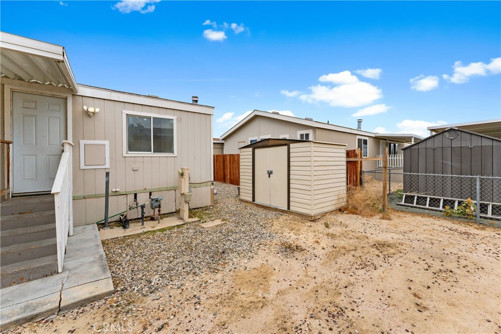 main property photo 27