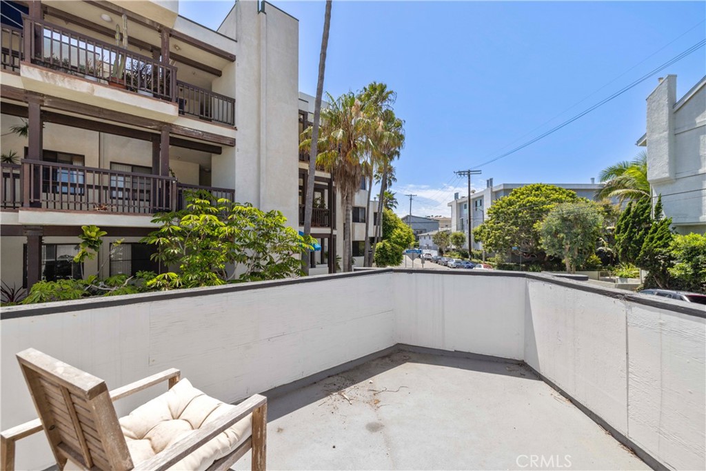 main property photo 64