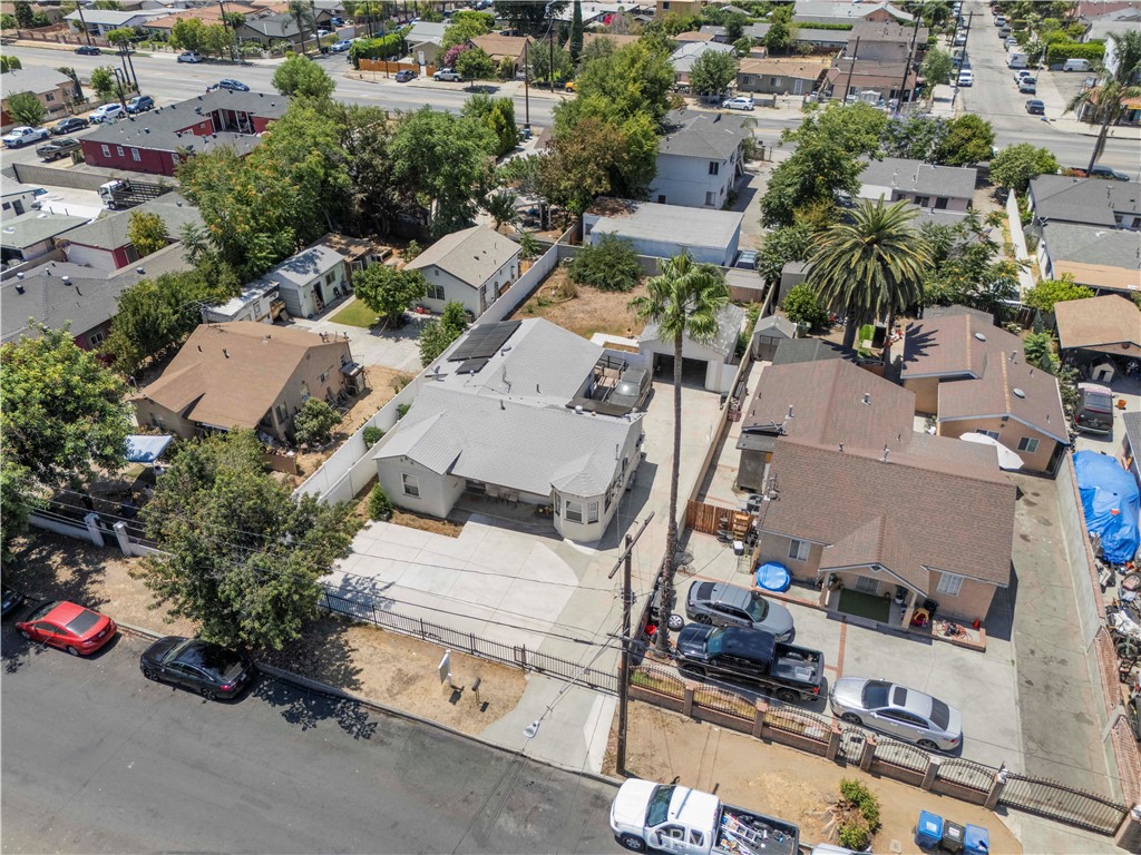 main property photo 44