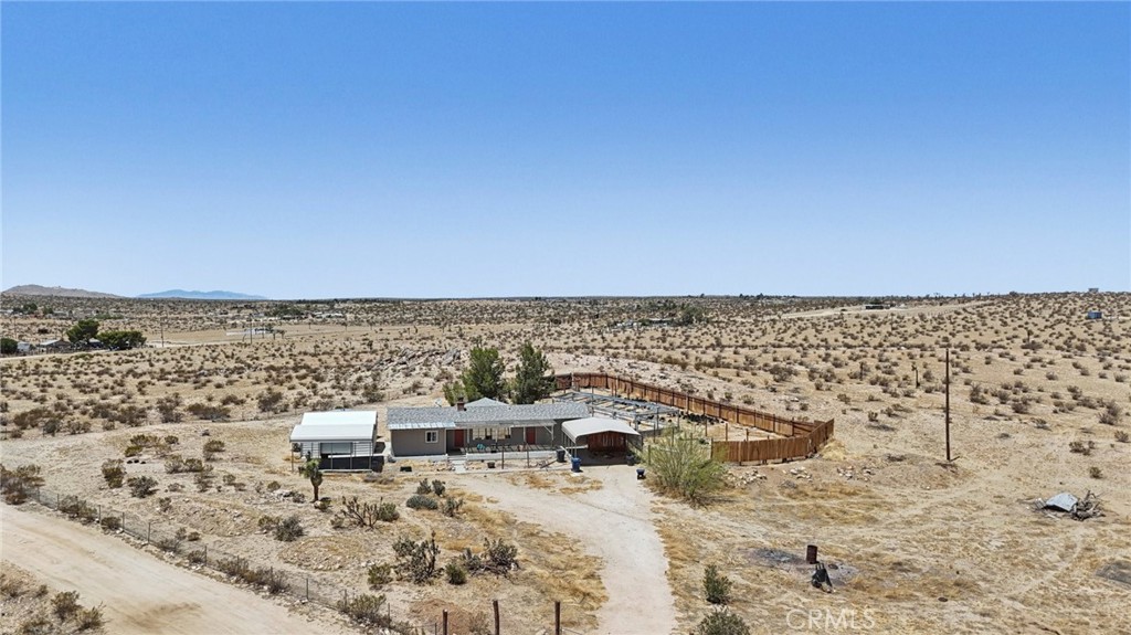 main property photo 19