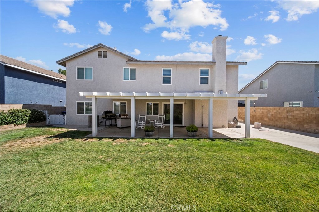main property photo 32