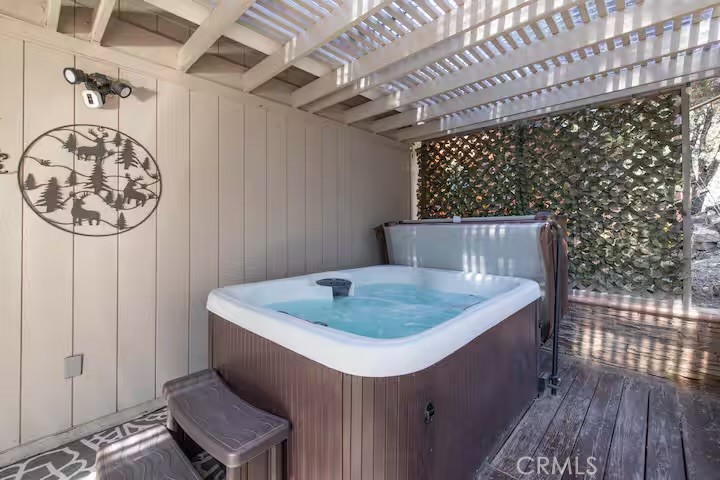 main property photo 36