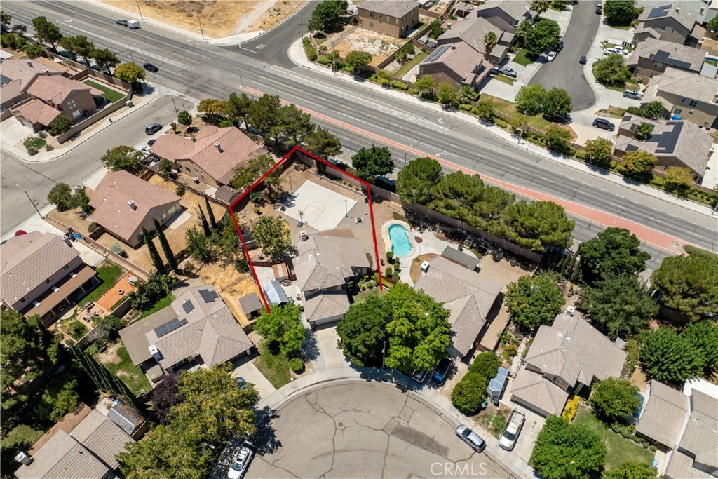 main property photo 26