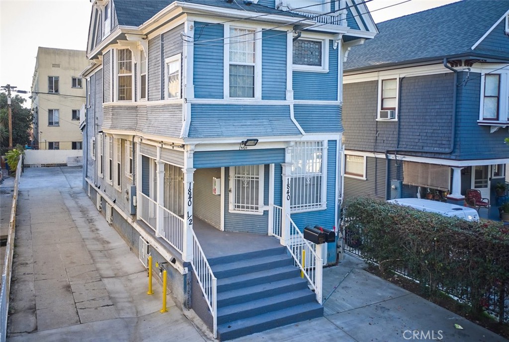main property photo 3