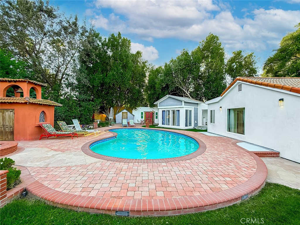 main property photo 60