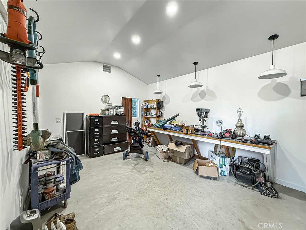main property photo 74