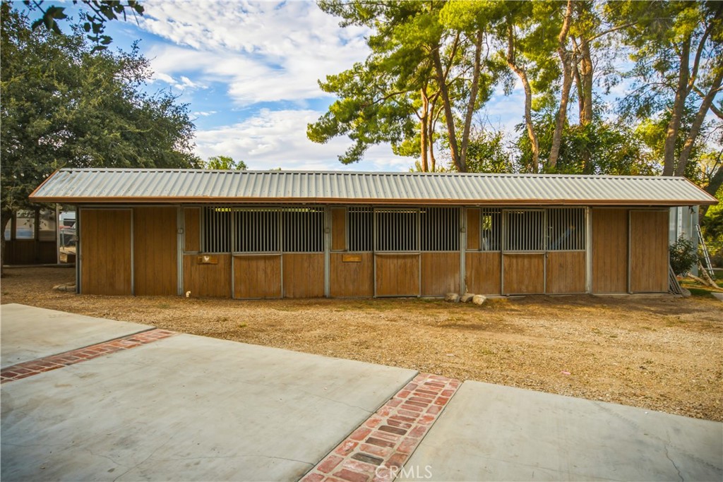 main property photo 44