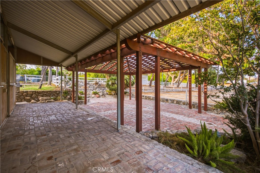 main property photo 46