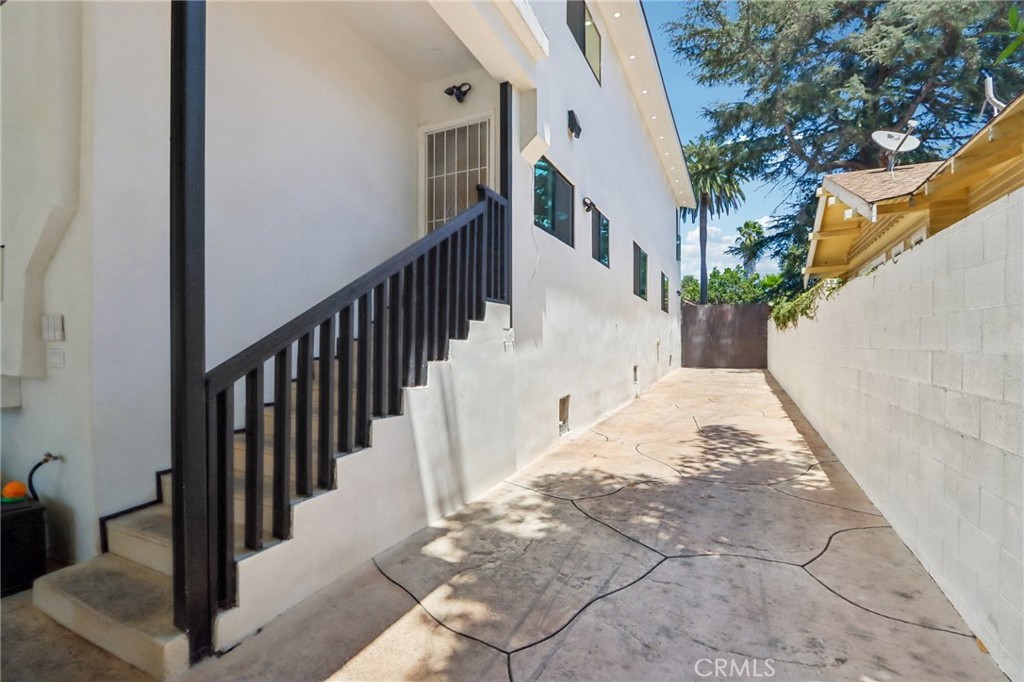 main property photo 47