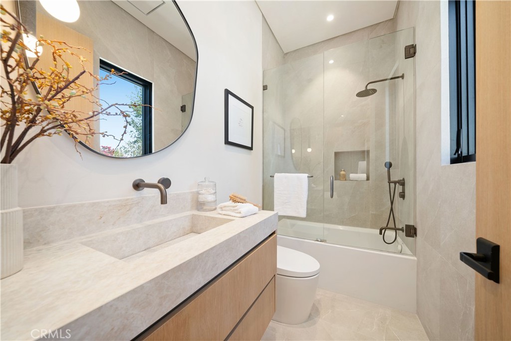 main property photo 66