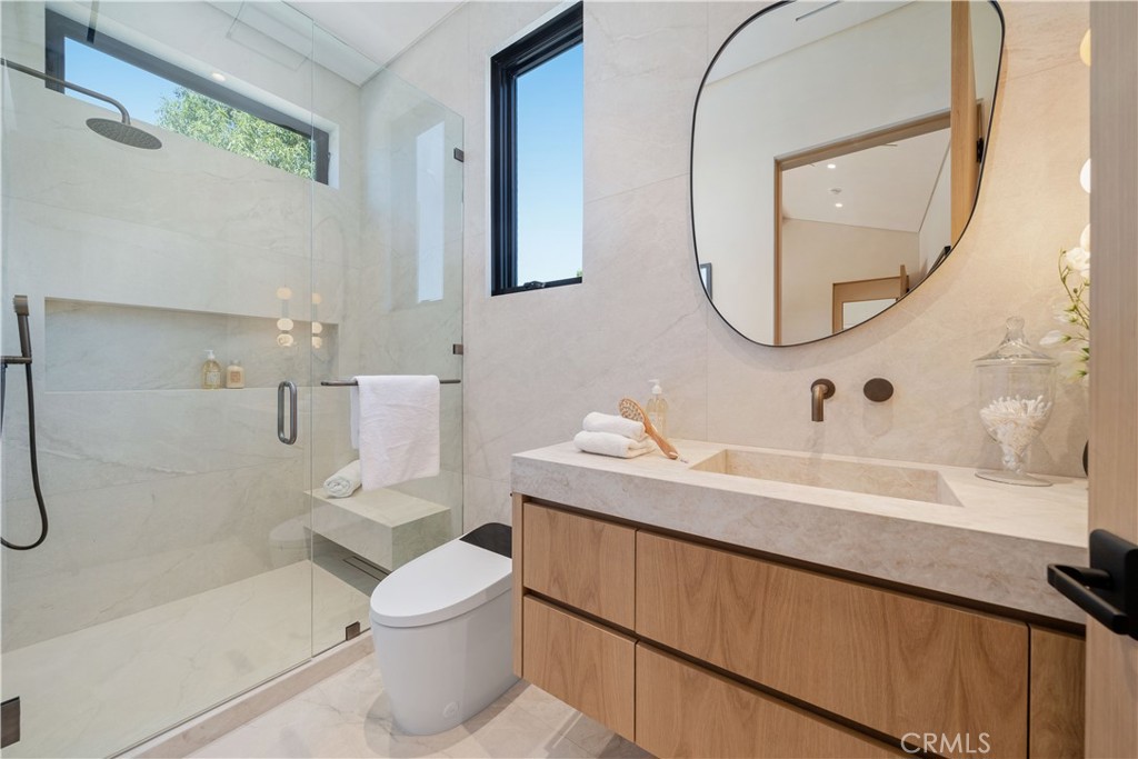 main property photo 68