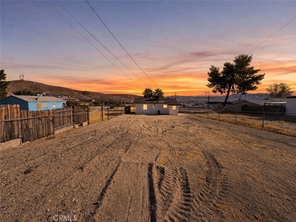 main property photo 7