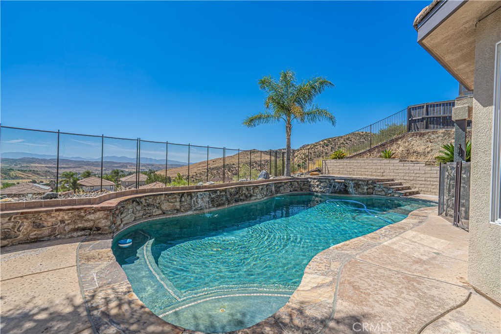main property photo 51