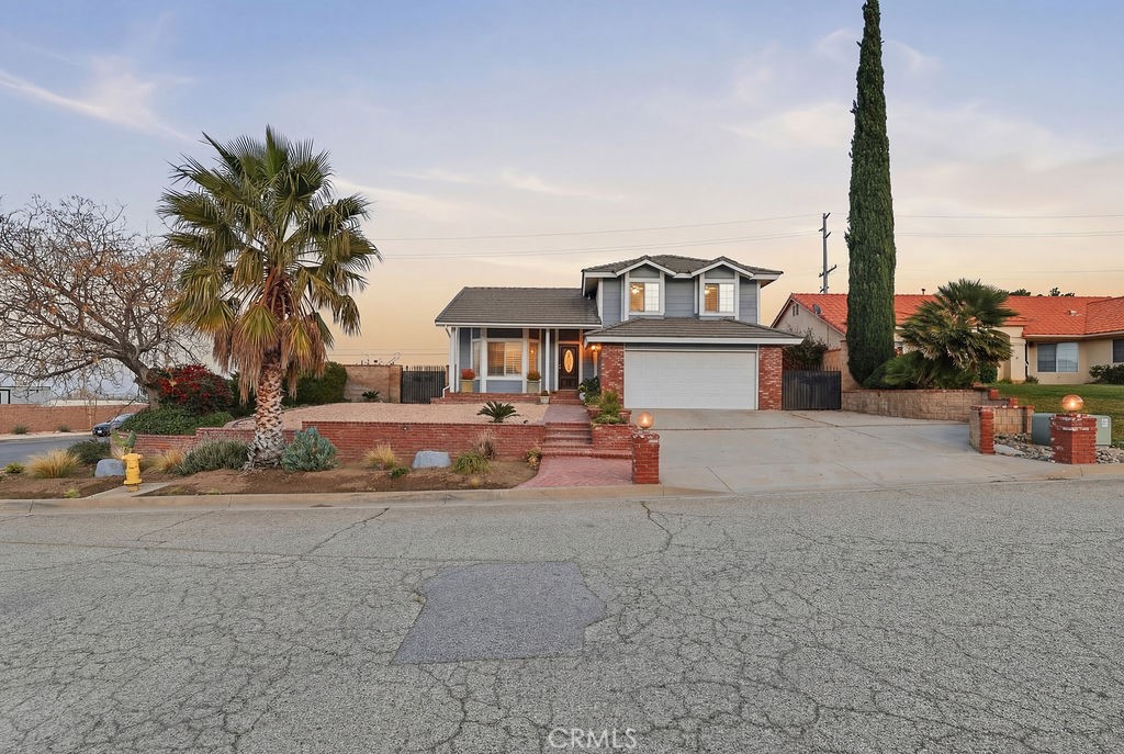 main property photo 3