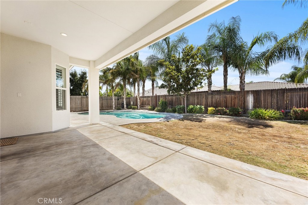 main property photo 44